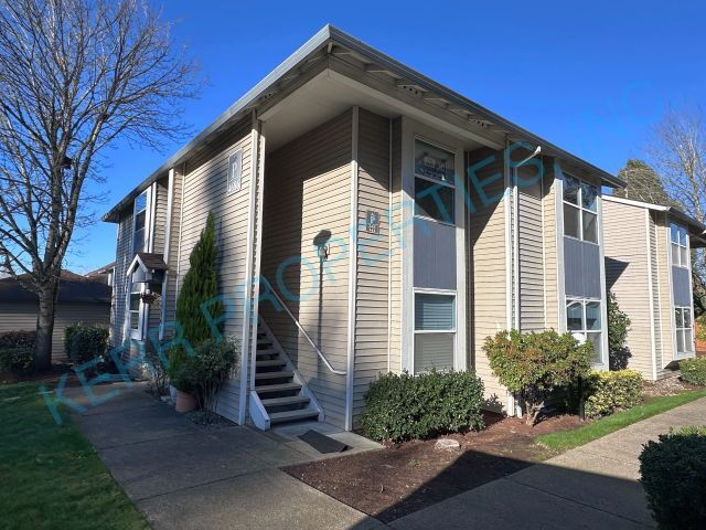 property at 4686 W Powell Blvd