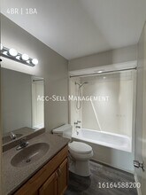 5227 Rich St in Allendale, MI - Building Photo - Building Photo