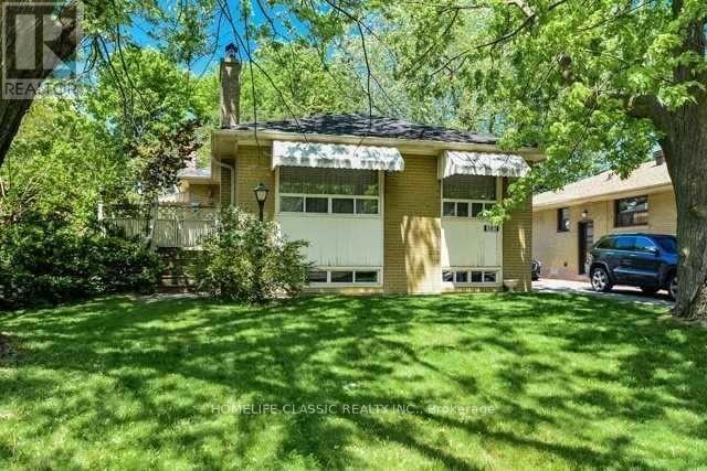 property at 385 Taylor Mills Dr S