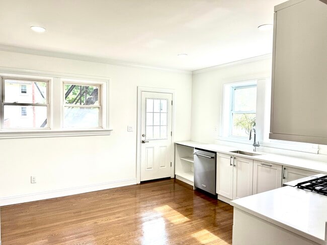 109 Spring St in Port Chester, NY - Building Photo - Building Photo