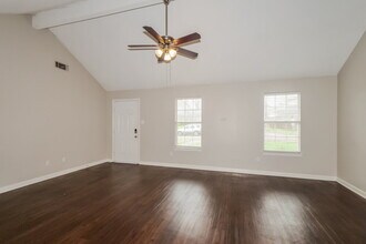 8450 Kimberly Rose Dr, Unit 1 in Memphis, TN - Building Photo - Building Photo