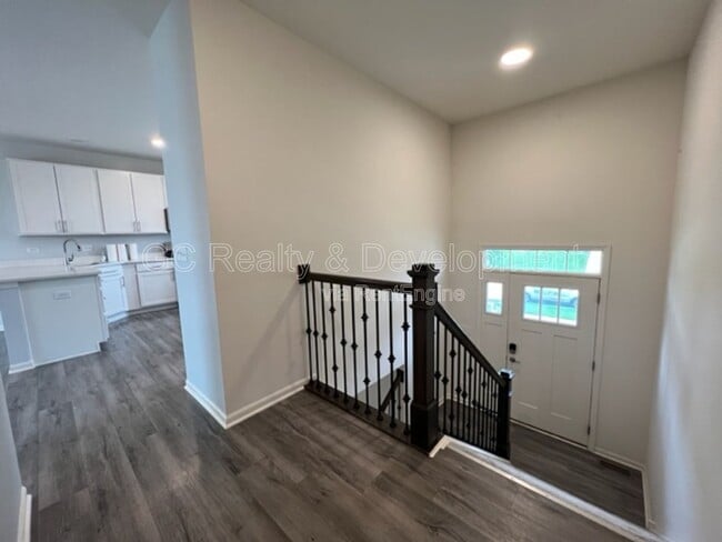 594 Cimmaron Cir in Crystal Lake, IL - Building Photo - Building Photo