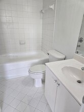 2621 SE 12th Rd in Homestead, FL - Foto de edificio - Building Photo