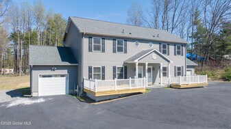 4817 NY-50 in Gansevoort, NY - Building Photo