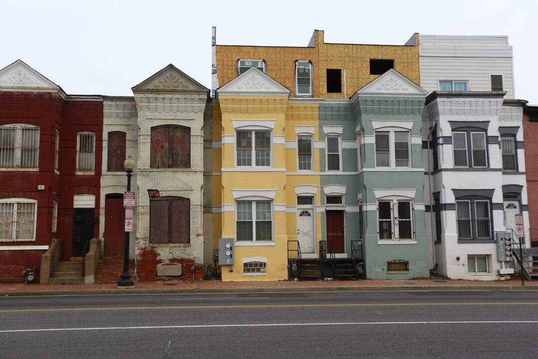 28 Florida Ave NW in Washington, DC - Building Photo
