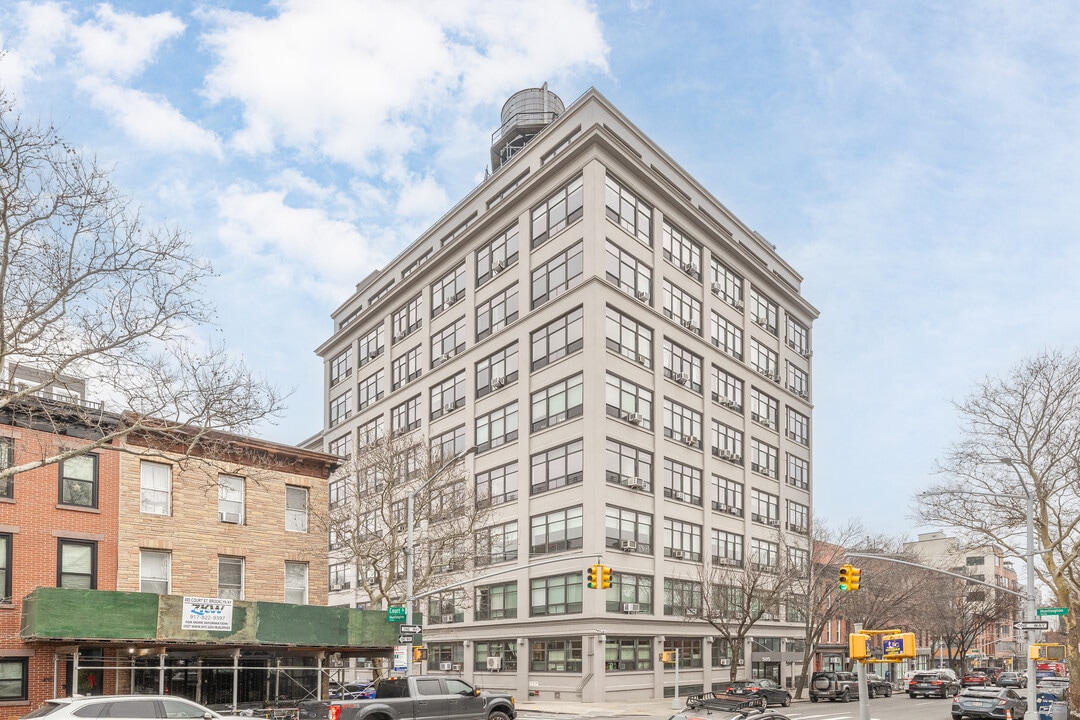 Court Street Lofts in Brooklyn, NY - Building Photo