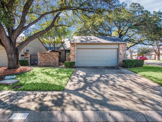 9716 Highland View Dr in Dallas, TX - Building Photo