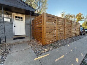 1184 Clinton St in Aurora, CO - Building Photo - Building Photo
