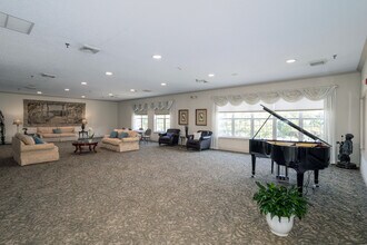 WESTON CLUB in Marlton, NJ - Building Photo - Interior Photo