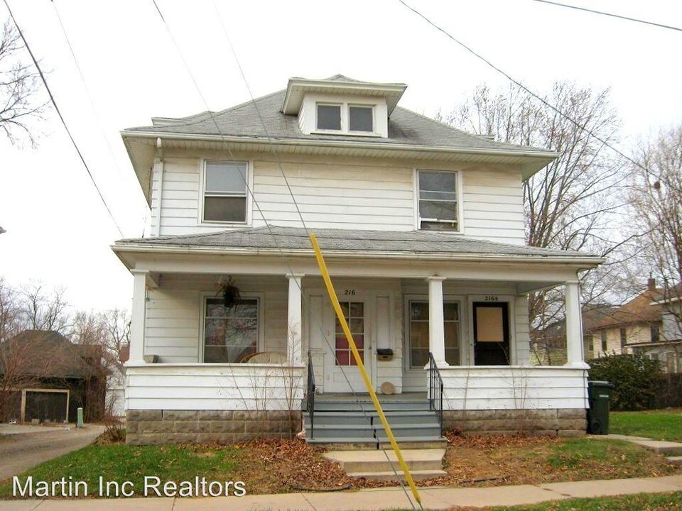 216 Allen St in Waterloo, IA - Building Photo