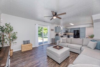 7703 Janel Ct in Indianapolis, IN - Building Photo - Building Photo