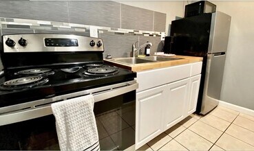 1802-1808-1808 Morgan Ave in Corpus Christi, TX - Foto de edificio - Building Photo