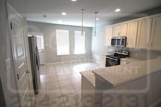 200 El Dorado Rd in Jarrell, TX - Foto de edificio - Building Photo