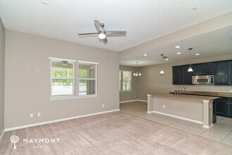 492 Glendale Ln in Orange Park, FL - Building Photo - Building Photo