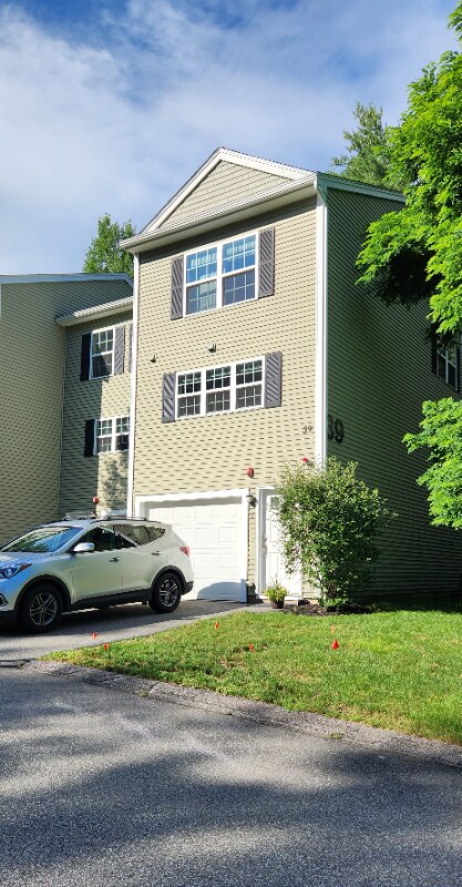 39 Breckenridge Way in Laconia, NH - Building Photo - Building Photo