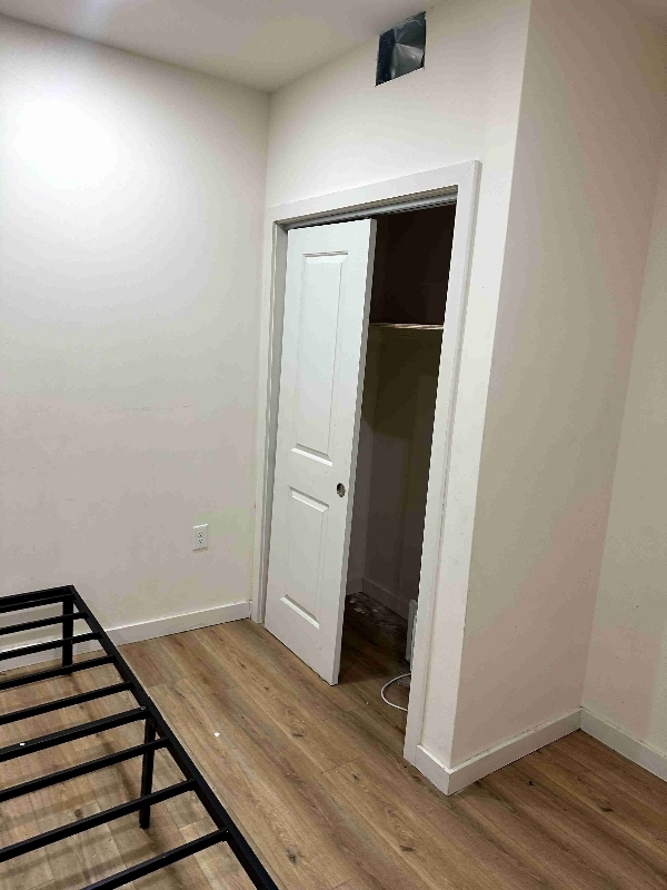 property at 1518 W Lehigh Ave