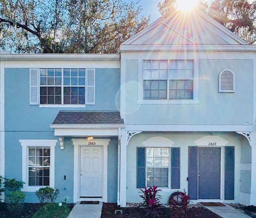 2865 Woodlands Park Ct in Lake Mary, FL - Building Photo