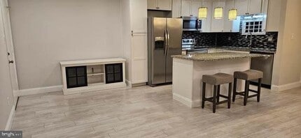 44693 White Oak Ct in California, MD - Building Photo - Building Photo