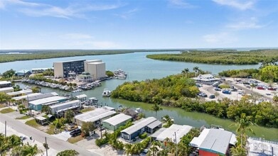 648 E Palm Ave, Unit 3-C in Marco Island, FL - Building Photo - Building Photo