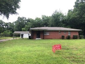 3308 E Rosita Cir in Memphis, TN - Building Photo