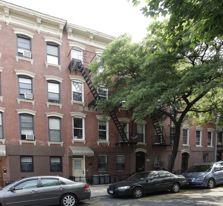 179 Sackett St in Brooklyn, NY - Building Photo