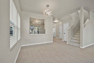 9718 Coyote Creek Dr in Houston, TX - Building Photo - Building Photo