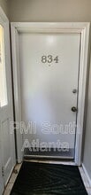 834 Ridge Ave in Stone Mountain, GA - Building Photo - Building Photo