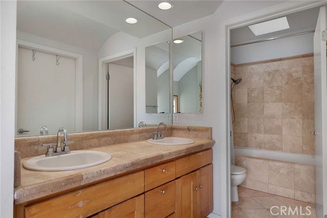 property at 3946 Carpenter Ct