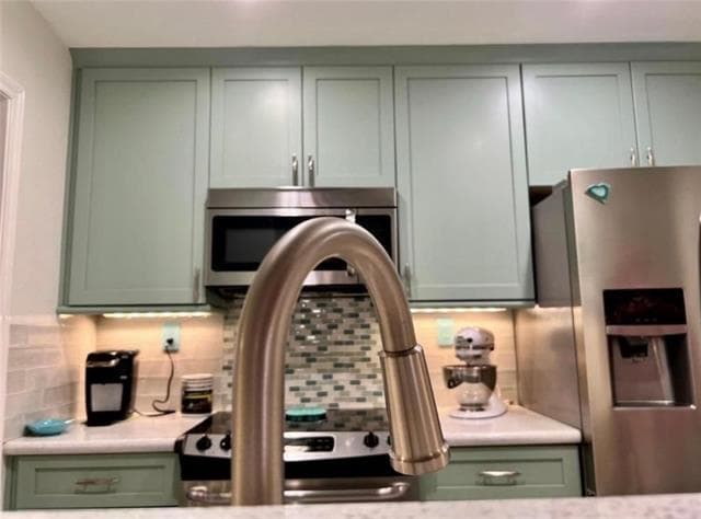 16301 Ledgemont Ln in Addison, TX - Building Photo - Building Photo