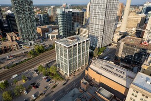 Teck Place in Calgary, AB - Building Photo