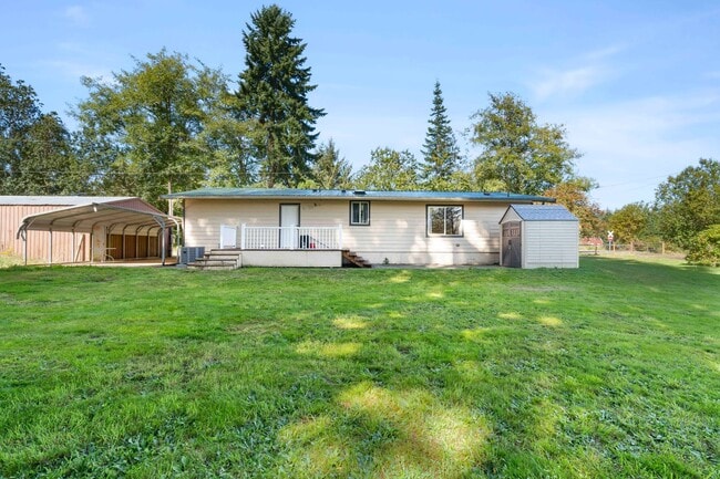 property at 4 Fairbairn Rd