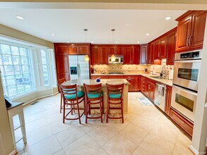 4514 4th Rd N in Arlington, VA - Foto de edificio - Building Photo