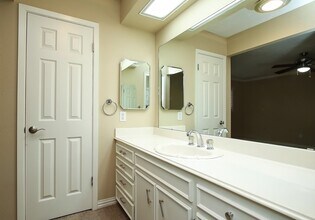 23914 Wassail Way in Katy, TX - Building Photo - Building Photo