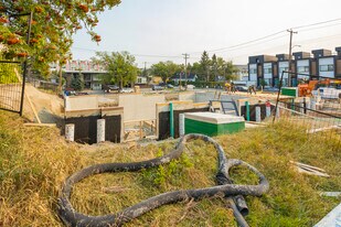 LDC1802 Townhomes in Calgary, AB - Building Photo