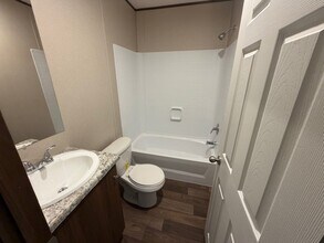 6585 TN-13 in Waverly, TN - Building Photo - Building Photo