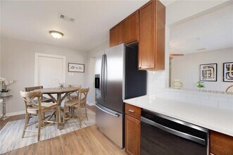1310 Radam Cir in Austin, TX - Building Photo - Building Photo