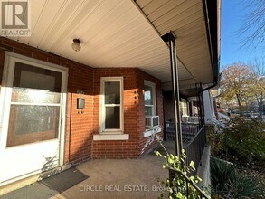 202-204 MCKAY AVENUE in Windsor, ON - Building Photo - Building Photo