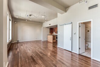 915 Franklin St in Houston, TX - Building Photo - Building Photo