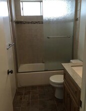 2115 Mathews Ave - Not Available in Redondo Beach, CA - Building Photo - Building Photo