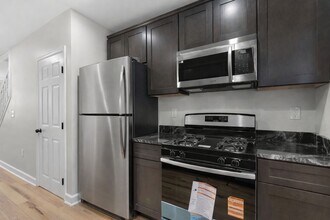 216 S Castle St in Baltimore, MD - Building Photo - Building Photo