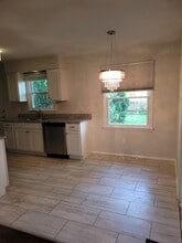30W215 Allister Ln in Naperville, IL - Building Photo - Building Photo