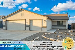 3133 N Yavapai Rd E, Unit 2 in Prescott Valley, AZ - Building Photo