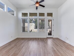 15224 Glen Heather Dr in Lakeway, TX - Building Photo - Building Photo