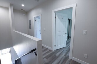 3921-3927 Wisconsin St in Los Angeles, CA - Building Photo - Building Photo