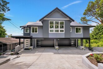 15901 Maplewild Ave SW in Burien, WA - Building Photo - Building Photo