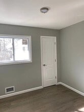 1029 Commack Rd in Dix Hills, NY - Building Photo - Building Photo