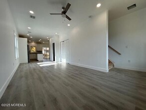 43 Salem Pl in Cliffwood, NJ - Building Photo - Building Photo