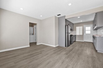 311 Apartment Homes in La Habra, CA - Building Photo - Building Photo