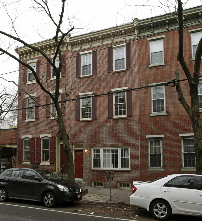 1244 Lombard St in Philadelphia, PA - Building Photo