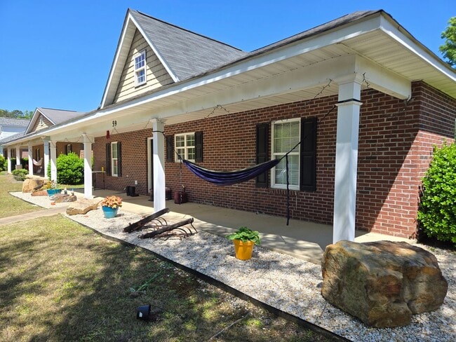 802 W Longleaf Dr in Auburn, AL - Building Photo - Building Photo